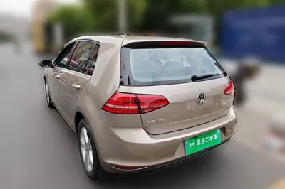 Volkswagen Golf 2014, 99600 км, за 5492 USD