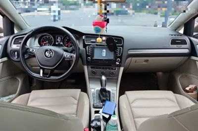 Volkswagen Golf 2014, 99600 км, за 5492 USD - фото 9