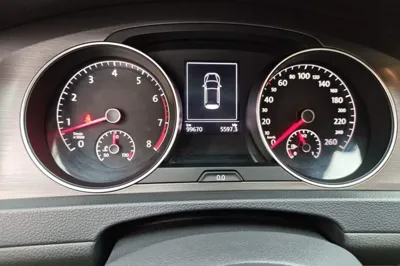 Volkswagen Golf 2014, 99600 км, за 5492 USD - фото 12
