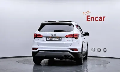 Hyundai Santafe 2016, 82631 км, за 10228.02 USD