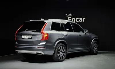 Volvo XC90 2020, 228047 км, за 15601.63 USD