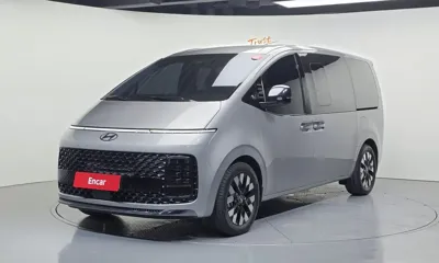 Hyundai Staria · 2025 год