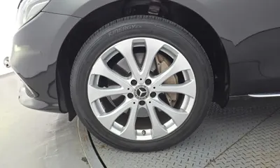 Mercedes-Benz E-Class 2019, 67344 км, за 18688.54 USD