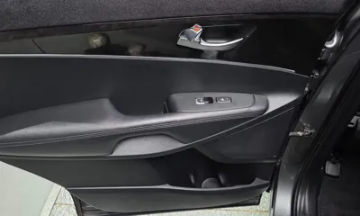 Kia Sorento 2015, 99600 км, за 7880.79 USD - фото 17