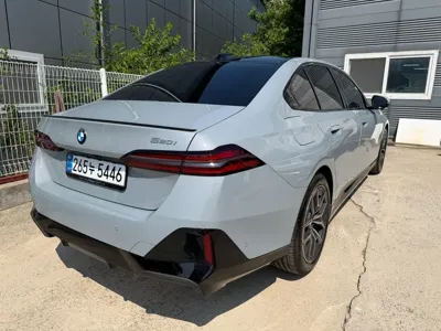 BMW 5-Series 2026, 4950 км, за 50544.83 USD