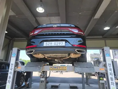 Hyundai Grandeur 2017, 148489 км, за 8465.19 USD