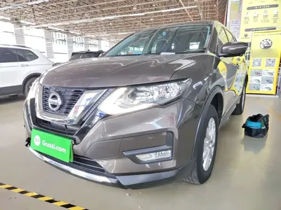 Nissan X-Trail · 2018 год