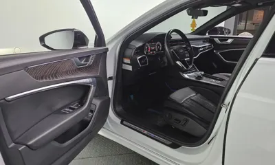 Audi A6 2021, 112232 км, за 15787.06 USD - фото 10