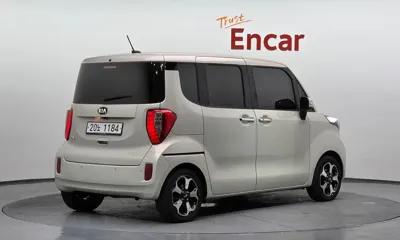 Kia Ray 2013, 82865 км, за 4493.06 USD