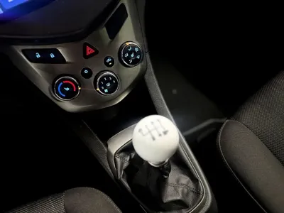 ChevroletGMDaewoo Aveo 2015, 77132 км, за 3633.96 USD - фото 9