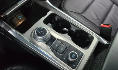 Ford Explorer 2021, 95776 км, за 19177.01 USD - фото 9
