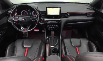 Hyundai Veloster 2018, 41335 км, за 9124.33 USD - фото 7