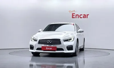 Infiniti Q50 2016, 134576 км, за 6541.13 USD