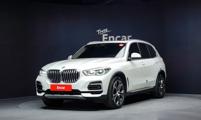 BMW X5 · 2022 год