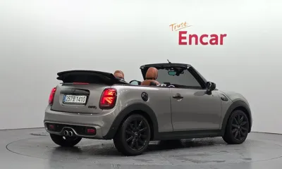MINI Cooper Convertible 2020, 23613 км, за 13147.86 USD