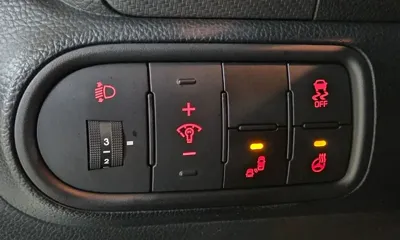 Kia K3 2016, 95047 км, за 5198.7 USD - фото 10