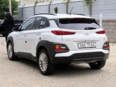 Hyundai Kona 2018, 110318 км, за 7794.32 USD