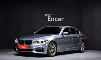BMW 5-Series · 2018 год