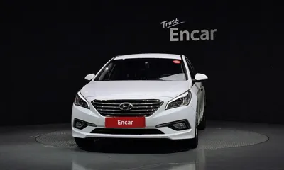 Hyundai Sonata 2015, 123795 км, за 5844.11 USD