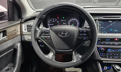 Hyundai Sonata 2015, 123795 км, за 5844.11 USD - фото 14
