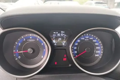 Hyundai Elantra (5th Generation 2016, 130100 км, за 5536 USD - фото 14