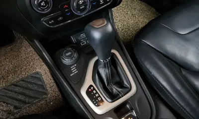 Jeep Cherokee 2016, 143212 км, за 4335.26 USD - фото 9