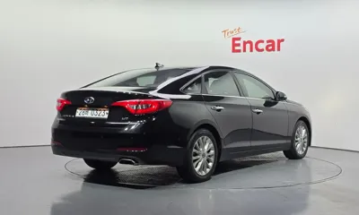 Hyundai Sonata 2017, 147499 км, за 5579.62 USD