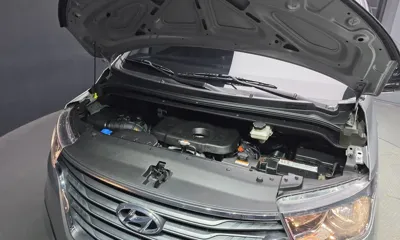 Hyundai Starex