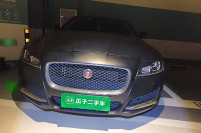 Jaguar XF 2016, 71000 км, за 10058 USD