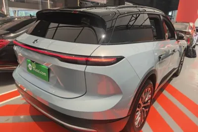 Nio ES6 2024, 31400 км, за 34008 USD