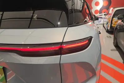 Nio ES6 2024, 31400 км, за 34008 USD - фото 9