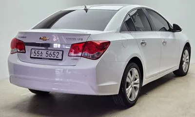 ChevroletGMDaewoo Cruze 2014, 63272 км, за 2445.8 USD