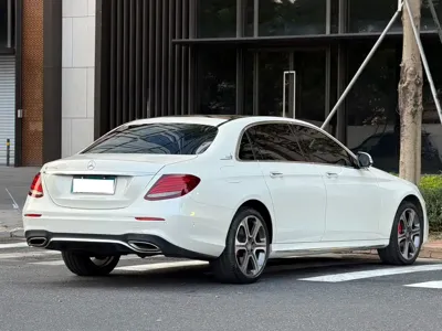 Mercedes-Benz E-Class 2016, 100000 км, за 19687.67 USD
