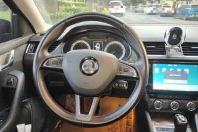 Skoda Octavia 2018, 183800 км, за 5161 USD - фото 10