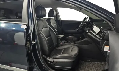 Kia Niro 2021, 100921 км, за 11562.6 USD - фото 10
