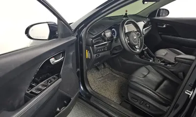 Kia Niro 2021, 100921 км, за 11562.6 USD - фото 11