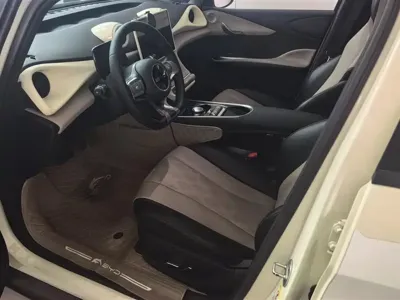 BYD Dolphin 2024, 26000 км, за 10104.42 USD - фото 9