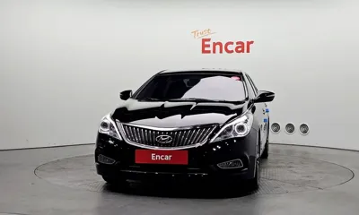 Hyundai Grandeur 2014, 153208 км, за 3931.99 USD