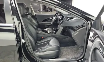 Hyundai Grandeur 2014, 153208 км, за 3931.99 USD - фото 12