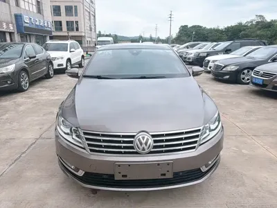Volkswagen CC 2013, 130000 км, за 4839.94 USD