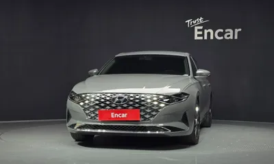 Hyundai Grandeur 2022, 117815 км, за 12209.53 USD