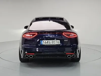 Kia Stinger 2018, 204712 км, за 8139.69 USD