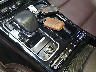 Kia Stinger 2018, 204712 км, за 8078.18 USD - фото 8