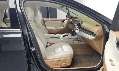 Hyundai Grandeur 2021, 42835 км, за 18194.95 USD - фото 11