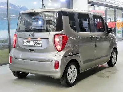 Kia Ray 2013, 80602 км, за 3282.13 USD
