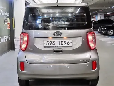 Kia Ray 2013, 80602 км, за 3282.13 USD