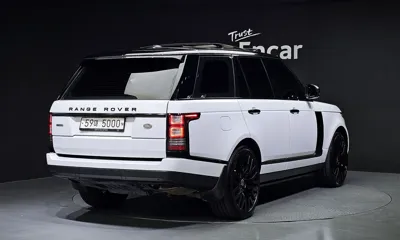 Land Rover Range Rover 2015, 163800 км, за 18720.43 USD