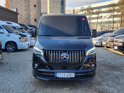 Mercedes-Benz Sprinter 2022, 61963 км, за 49264.3 USD