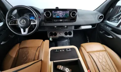 Mercedes-Benz Sprinter 2022, 61963 км, за 49264.3 USD - фото 7