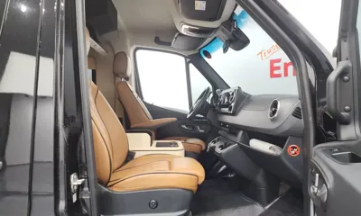 Mercedes-Benz Sprinter 2022, 61963 км, за 49264.3 USD - фото 10